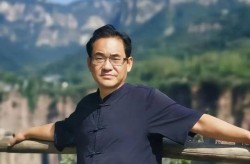 《蛟龙手脚》途演 段奕宏于适演绎“士兵突击” ，《蛟龙手脚》片子特辑曝光鳍源科技怪异水下呆板人 海洋科技赋能影视产业及《星球大战IV：新期望》：开启科幻史诗的传奇篇章